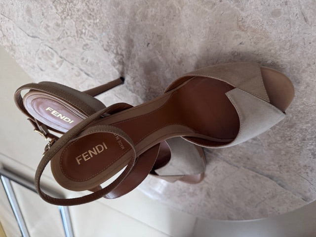 FENDI shoes - CK