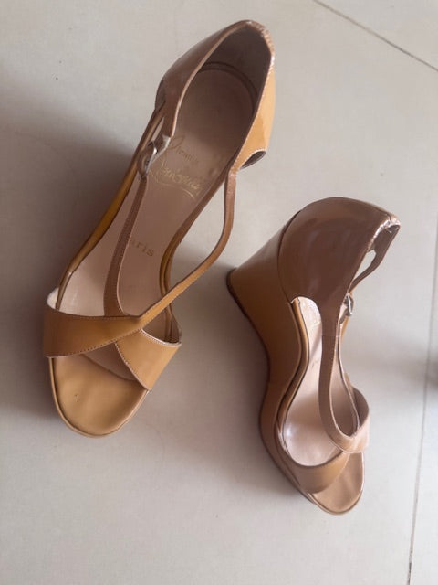 LouBoutin wedge shoe - CK