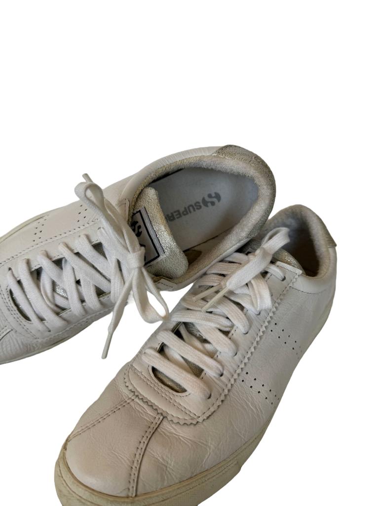 SUPERGAS Sneakers