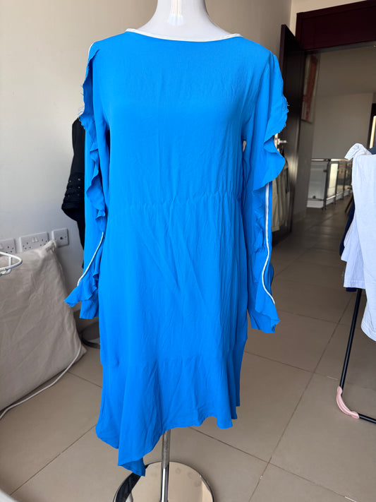 8 PM blue dress