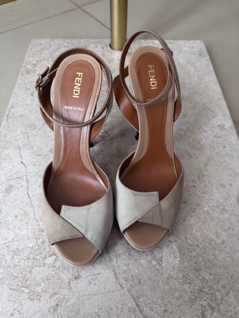 FENDI shoes - CK