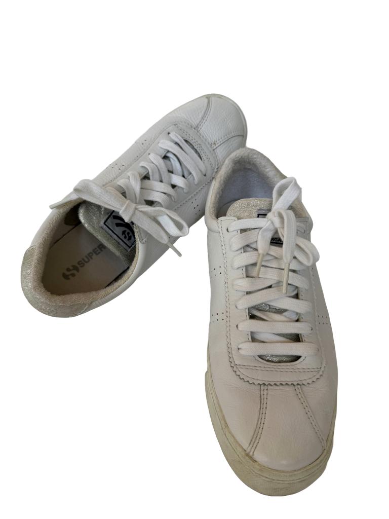 SUPERGAS Sneakers